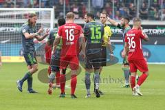 2. Bundesliga - Fußball - 1. FC Heidenheim - FC Ingolstadt 04 - Streit auf dem Platz, Björn Paulsen (4, FCI) will schlichten mit Darío Lezcano (11, FCI) Sebastian Griesbeck (HDH 18) Mergim Mavraj (15, FCI)