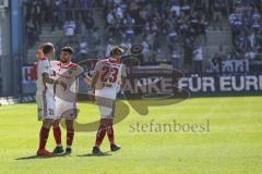 2. Bundesliga - Arminia Bielefeld - FC Ingolstadt 04 - Sieg Jubel 1:3, Marcel Gaus (19, FCI) Almog Cohen (8, FCI) Robin Krauße (23, FCI)