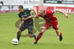 2. Bundesliga - Fußball - 1. FC Heidenheim - FC Ingolstadt 04 - Thomas Pledl (30, FCI) gegen Sebastian Griesbeck (HDH 18) Zweikampf