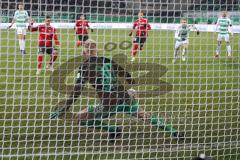 2. Bundesliga - SpVgg Greuther Fürth - FC Ingolstadt 04 - Elfemeter für den FCI, Darío Lezcano (11, FCI) Tor Jubel 0:1, gegen Torwart Sascha Burchert (30 Fürth)