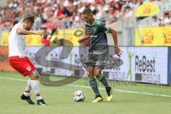 2. Bundesliga - Fußball - SV Jahn Regensburg - FC Ingolstadt 04 - rechts Thorsten Röcher (29 FCI)