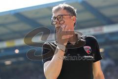 2. Bundesliga - Arminia Bielefeld - FC Ingolstadt 04 - Co-Trainer Michael Henke (FCI) vor dem Spiel