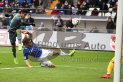 2. Bundesliga - SV Darmstadt 98 - FC Ingolstadt 04 - Darío Lezcano (11, FCI)., Stark, Yannick (Darmstadt 25) verteidigt