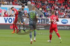 2. Bundesliga - Fußball - 1. FC Heidenheim - FC Ingolstadt 04 - Denis Thomalla (HDH 11) gegen Almog Cohen (8, FCI)