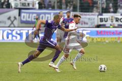 2. Bundesliga - FC Erzgebirge Aue - FC Ingolstadt 04 - Thomas Pledl (30, FCI) Malcolm Cacutalua (Aue 21)