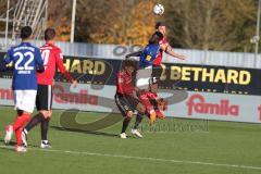 2. BL - Saison 2018/2019 - Holstein Kiel - FC Ingolstadt 04 Benedikt Gimber (#5 FCI) - - Foto: Meyer Jürgen