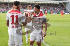 2. Bundesliga - Fußball - SV Wehen Wiesbaden - FC Ingolstadt 04 - Darío Lezcano (11, FCI), Elfmeter, Schuß, Tor 0:2, Jubel mit Almog Cohen (8, FCI), geballte Fäuste