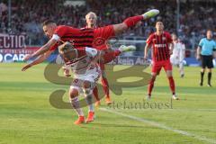 2. Bundesliga - Fußball - SV Wehen Wiesbaden - FC Ingolstadt 04 - Thomas Pledl (30, FCI) wird von Sebastian Mrowca (10 SVW) von hinten umgeworfen