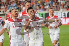 2. Bundesliga - Fußball - Darío Lezcano (11, FCI)  wird gefoult - Elfmeter - Jubel - Thomas Pledl (30, FCI)  - 0:2 Führungstreffer - SV Wehen Wiesbaden - FC Ingolstadt 04 -