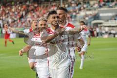 2. Bundesliga - Fußball - SV Wehen Wiesbaden - FC Ingolstadt 04 - Darío Lezcano (11, FCI), Elfmeter, Schuß, Tor 0:2, Jubel mit Thomas Pledl (30, FCI) Stefan Kutschke (20, FCI)