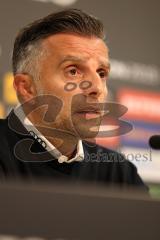 2. Bundesliga - Fußball - SV Wehen Wiesbaden - FC Ingolstadt 04 - Pressekonferenz nach dem Spiel, Cheftrainer Tomas Oral (FCI)