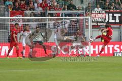 2. Bundesliga - Fußball - Maximilian Dittgen (7 SVW)  mit einem Schuss auf das Tor - Torwart Philipp Tschauner (41, FCI)  - Marcel Gaus (19, FCI)  - SV Wehen Wiesbaden - FC Ingolstadt 04 -