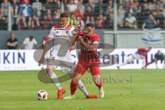 2. Bundesliga - Fußball - SV Wehen Wiesbaden - FC Ingolstadt 04 - Stefan Kutschke (20, FCI) gegen Sebastian Mrowca (10 SVW)