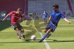 2. Bundesliga - Fußball - FC Ingolstadt 04 - Saisoneröffnung - Konstantin Kerschbaumer (7, FCI) Zweikampf