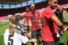 2. Bundesliga - Fußball - FC Ingolstadt 04 - Saisoneröffnung - Team Fußballkinder Einmarsch Torwart Marco Knaller (16, FCI)