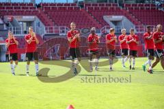 2. Bundesliga - Fußball - FC Ingolstadt 04 - Saisoneröffnung - Warm up für Testspiel gegen Bayerische Regionalauswahl BFV, Patrick Sussek (37, FCI) Tobias Schröck (21, FCI) Stefan Kutschke (20, FCI) Agyemang Diawusie (27, FCI) Konstantin Kerschbaumer (7, 