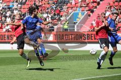 2. Bundesliga - Fußball - FC Ingolstadt 04 - Saisoneröffnung - Testspiel gegen Bayerische Regionalauswahl BFV, links Tobias Schröck (21, FCI) rechts Phil Neumann (26, FCI)