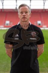 2. Bundesliga - Fußball - FC Ingolstadt 04 - Portrait - Fotoshooting - Cheftrainer Jens Keller (FCI)