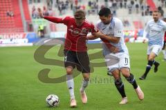 2. Bundesliga - FC Ingolstadt 04 - DSC Arminia Bielefeld - Konstantin Kerschbaumer (7, FCI) Stephan Salger (11 Bielefeld) Zweikampf