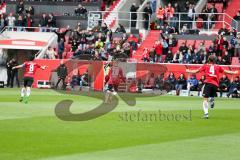 2. BL - Saison 2018/2019 - FC Ingolstadt 04 - Darmstadt 98 - Sonny Kittel (#10 FCI) schiesst einen Freistoss und trifft zum 1:0 Führungstreffer jubel - Foto: Meyer Jürgen