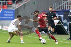 2. Bundesliga - Fußball - FC Ingolstadt 04 - FC Erzgebirge Aue - Calogero Rizzuto (Aue 20) Lucas Galvao (3 FCI)