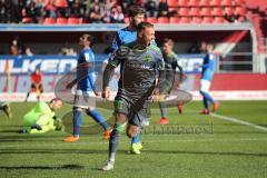 2. Bundesliga - FC Ingolstadt 04 - VfL Bochum - Sonny Kittel (10, FCI) mit dem 2:0, Tor Jubel, Torwart Riemann, Manuel (VfL 1) am Boden