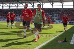 2. BL - Saison 2018/2019 - FC Ingolstadt 04 - SV Sandhausen - Almog Cohen (#8 FCI) verlässt das Spielfeld nach dem warm machen  - Foto: Meyer Jürgen