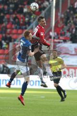 2. Bundesliga - FC Ingolstadt 04 - Hamburger SV - Bates, David (5 HSV) Stefan Kutschke (20, FCI)