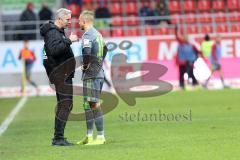 2. Bundesliga - FC Ingolstadt 04 - SSV Jahn Regensburg - Gespräch Cheftrainer Jens Keller (FCI) und Sonny Kittel (10, FCI)