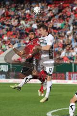 2. Bundesliga - FC Ingolstadt 04 - SC Paderborn 07 - Darío Lezcano (11, FCI) Schonlau, Sebastian (Paderborn 13) Kopfballduell