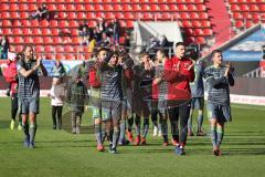 2. Bundesliga - FC Ingolstadt 04 - VfL Bochum - Sieg für Ingolstadt, Jubel mit den Fans, danke Fankurve Ehrenrunde, Björn Paulsen (4, FCI) Fatih Kaya (36, FCI) Robin Krauße (23, FCI) Torwart Fabijan Buntic (24, FCI) #Marcel Gaus (19, FCI)