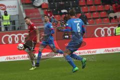 2. Bundesliga - FC Ingolstadt 04 - 1. FC Heidenheim - Torchance für Robert Leipertz (13, FCI) mit Norman Theuerkauf (HDH 30) Patrick  Mainka (HDH 6)