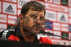 2. Bundesliga - FC Ingolstadt 04 - SC Paderborn 07 - Pressekonferenz nach dem Spiel, Cheftrainer Steffen Baumgart (Paderborn)