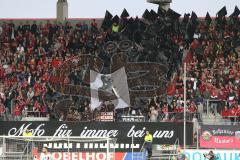 2. Bundesliga - Fußball - FC Ingolstadt 04 - FC St. Pauli - Trauer Fans Fahnen MOFO Kurve