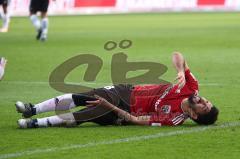 2. Bundesliga - FC Ingolstadt 04 - DSC Arminia Bielefeld - Almog Cohen (8, FCI) nach Foul am Boden und schreit