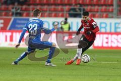 2. Bundesliga - Fußball - FC Ingolstadt 04 - 1. FC Magdeburg - Charles-Elie Laprévotte (23 Magdeburg) Almog Cohen (8, FCI)