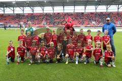 2. Bundesliga - Fußball - FC Ingolstadt 04 - FC Erzgebirge Aue - Einlauf Kids Kinder Maskottchen Schanzi