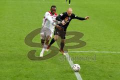 2. BL - Saison 2018/2019 - FC Ingolstadt 04 - MSV Duisburg - Osayamen Osawe (#14 FCI) - Gerrit Nauber (#6 Duisburg) - Foto: Meyer Jürgen