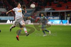 2. Bundesliga - FC Ingolstadt 04 - SSV Jahn Regensburg - Andreas Geipl (8 Jahn) Konstantin Kerschbaumer (7, FCI) Luftkampf