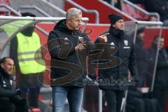 2. Bundesliga - FC Ingolstadt 04 - 1. FC Heidenheim - Cheftrainer Jens Keller (FCI) an der Seitenlinie gibt Anweisungen