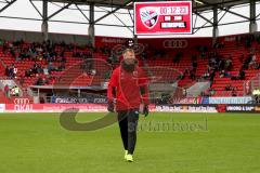 2. BL - Saison 2018/2019 - FC Ingolstadt 04 - MSV Duisburg - Sonny Kittel (#10 FCI) verlassen das Spielfeld nach dem warm machen - Foto: Meyer Jürgen