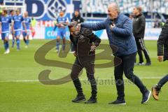 2. Bundesliga - FC Ingolstadt 04 - SV Darmstadt 98 - Sieg 3:0, Jubel, Vorsitzender des Vorstandes Peter Jackwerth (FCI) Cheftrainer Tomas Oral (FCI)