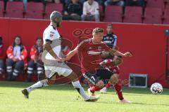 2. BL - Saison 2018/2019 - FC Ingolstadt 04 - SC Paderborn 07 - Konstantin Kerschbaumer (#7 FCI) - Klaus Gjasula (#8 Paderborn) - Foto: Meyer Jürgen