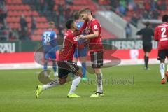 2. Bundesliga - FC Ingolstadt 04 - 1. FC Heidenheim - Tor Jubel Darío Lezcano (11, FCI) 1:0, betet und Robert Leipertz (13, FCI) bedankt sich