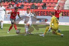 2. BL - Saison 2018/2019 - FC Ingolstadt 04 - Holstein Kiel - Dario Lezcano (#11 FCI) - Foto: Meyer Jürgen