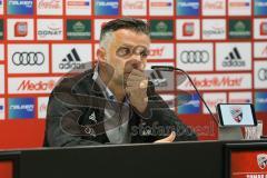 2. Bundesliga - Fußball - FC Ingolstadt 04 - Dynamo Dresden - Tomas Oral (Cheftrainer FCI) bei der Pressekonferenz