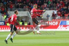 2. Bundesliga - FC Ingolstadt 04 - SV Darmstadt 98 - Sonny Kittel (10, FCI) Freistoß Tor 1:0 Jubel, mit Marcel Gaus (19, FCI)