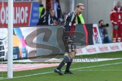 2. BL - Saison 2018/2019 - FC Ingolstadt 04 - SC Paderborn 07 - Marco Knaller Torwart (#16 FCI) schreit seine Abwehr an  - Foto: Meyer Jürgen