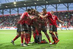 2. Bundesliga - Fußball - FC Ingolstadt 04 - FC Erzgebirge Aue - Tor 2:1 Jubel Darío Lezcano (11, FCI)Marvin Matip (34, FCI) Osayamen Osawe (14, FCI) Lucas Galvao (3 FCI) Tobias Schröck (21, FCI) Charlison Benschop (35 FCI)