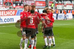 2. BL - Saison 2018/2019 - FC Ingolstadt 04 - Darmstadt 98 - Paulo Otavio (#6 FCI) bereitet das Tor vor zum 3:0 Führungstreffer durch Stefan Kutschke (#20 FCI) - jubel  - Foto: Meyer Jürgen